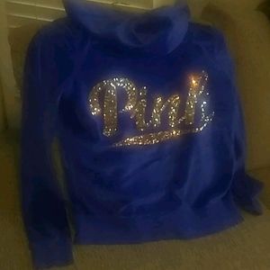 VS pink hoodie